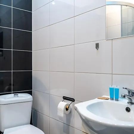 Slowackiego Modern Studio Appartement *